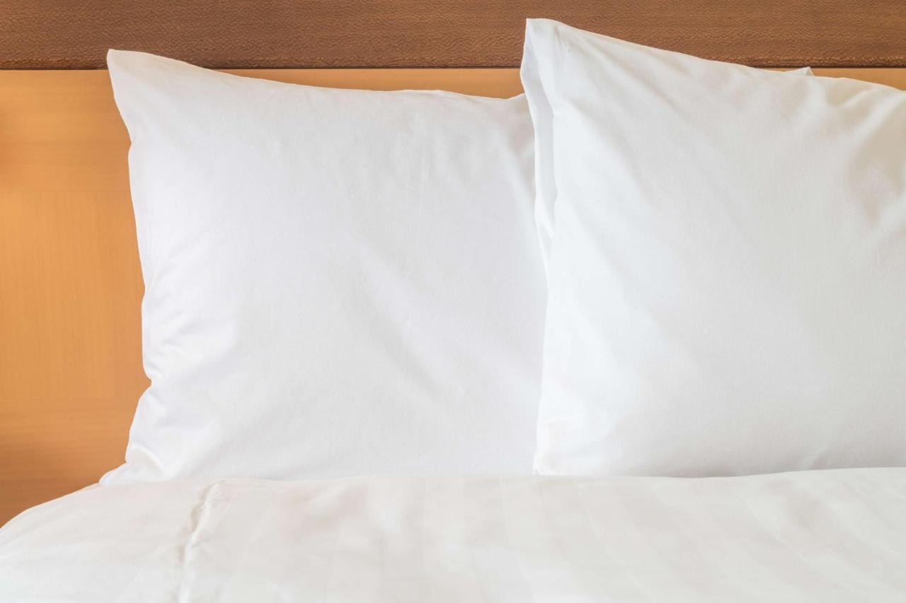 Holiday Inn Express Vermilion By Ihg Bagian luar foto