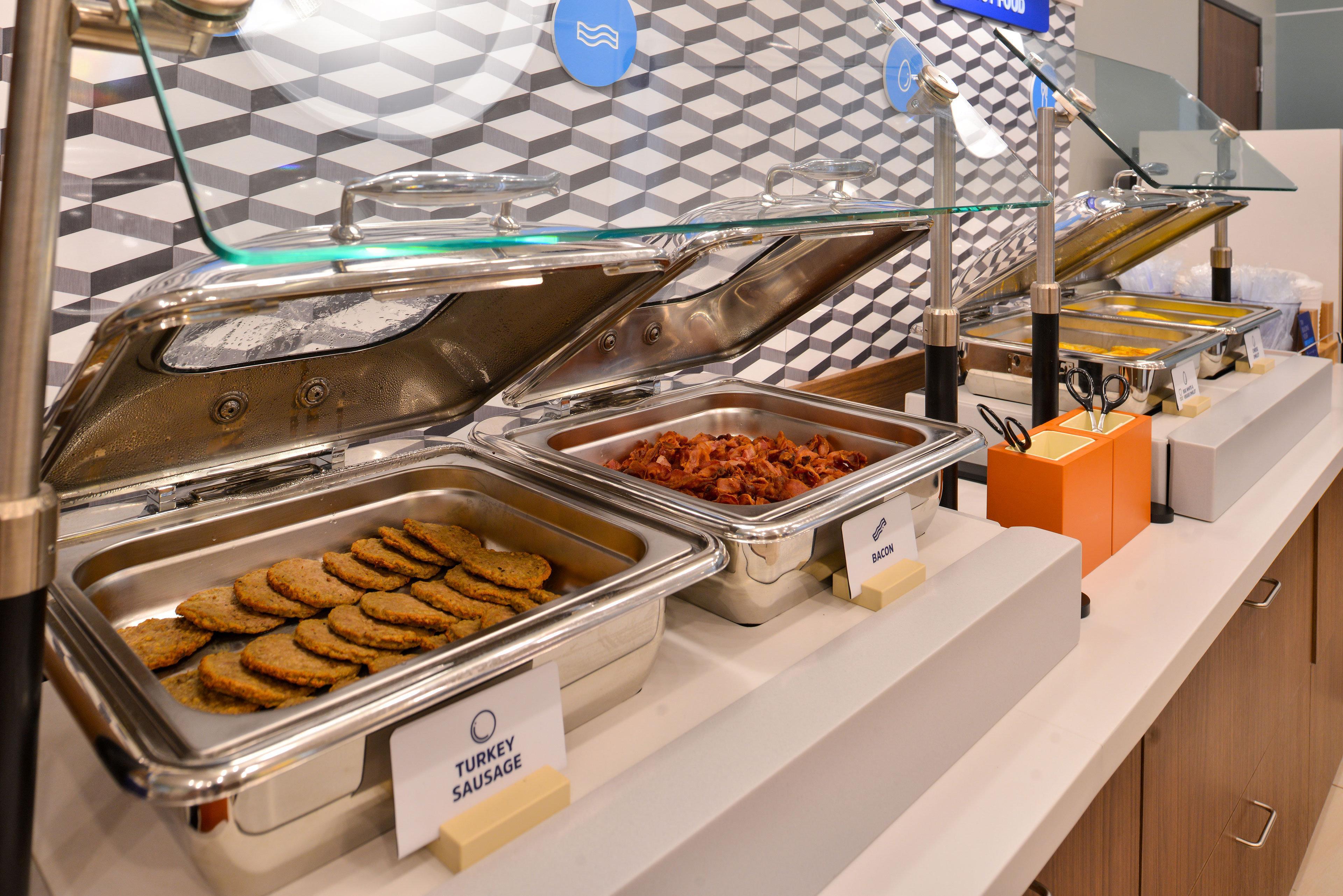 Holiday Inn Express Vermilion By Ihg Bagian luar foto